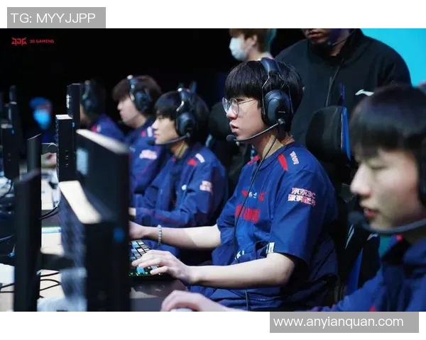 深入分析JDG战队的团队配合与战术执行力探讨