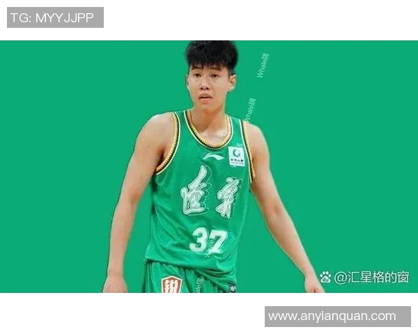 辽宁本钢掀起热议,球迷为球队加油助威 辽宁本钢掀起热议,球迷为球队加油助威